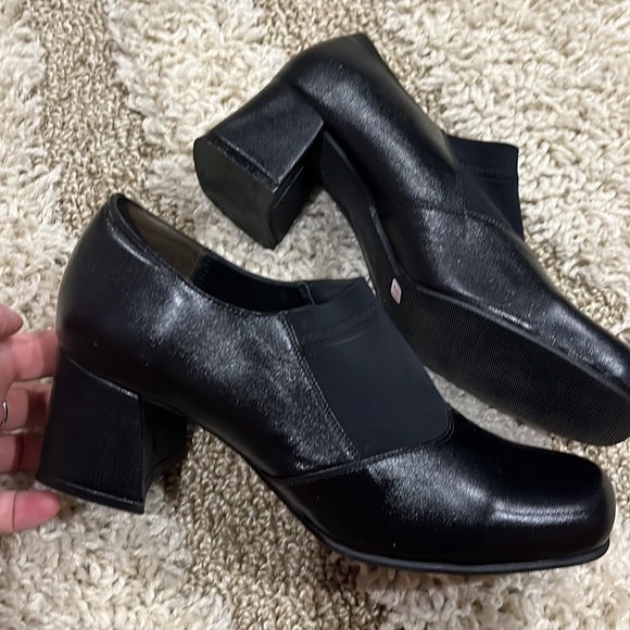 Brand new Leather Covered heels - Picture 3 of 7